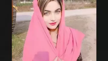 Sexy Paki Girl Fingering