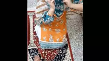 Pk cute bhabi shy ,devar bhabi mast video-2