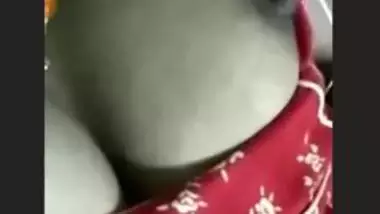 Cute Bhabi Showing Her Big Boobs in WhatsApp Call