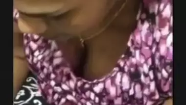 Secretly Captured Deep Cleavage Videos