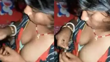 Desi Bhabi Fucked 2 Clips