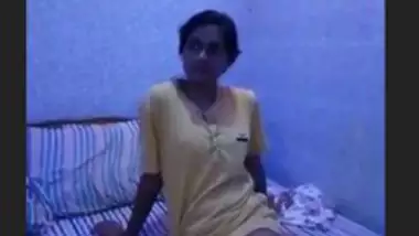 Cute girl fucking mms