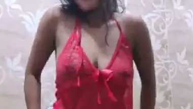 Desi cute girl bath