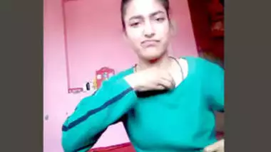 Desi cute teen nice pussy show