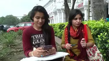 Girls openly talk about Masturbation Delhi Edition