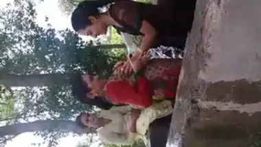 Desi girls enjoy in village pool