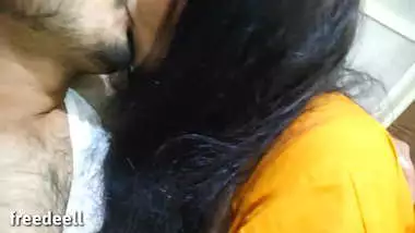 Bhabhi Boli Gand mei Dalo