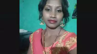 Desi bhabhi mms clips part 1