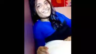 Desi Beautiful Girl Hot Moments with BF Kissing Deepthroat Blowjob