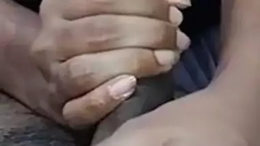 Sri Lankan Dick Massage and Jerk