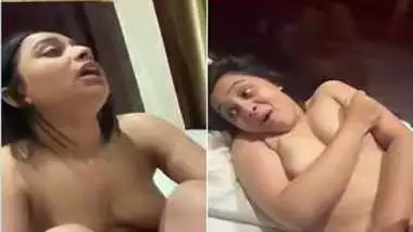 Boy takes camera tickling Indian slut trying to make her unmask XXX tits