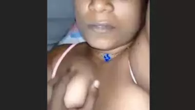 Sri Lankan Hot Girl Blowjob