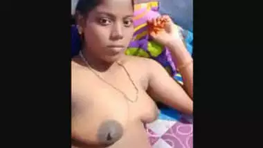 Tamil Bhabhi shows Boobs and Pussy