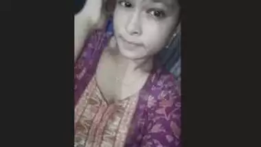 Desi Bhabhi Shows Her Boobs and Pussy Part 1