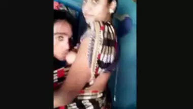 Bhabhi ne apne dewar ko peelaya doodh