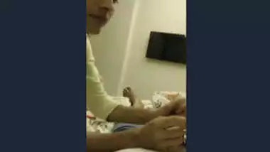 Desi College Babe Giving blowjob clip