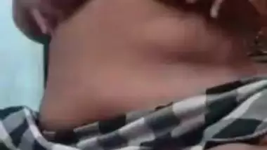 Unsatisfied Horny Bhabi Masturbating