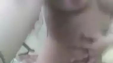 pakistani teen girl recording herself