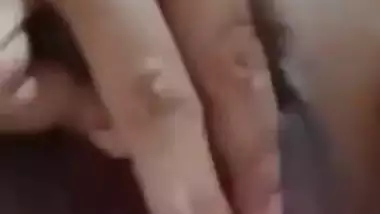 Beautiful bhabhi fingering