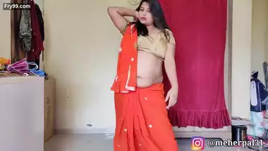 Desi fatty aunty hot dance