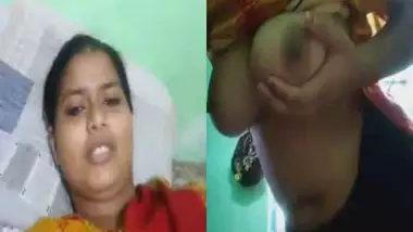 Bengali village girl showing her big boobs on cam