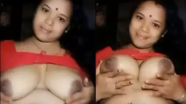 Assamese wife showing her big boobs on cam