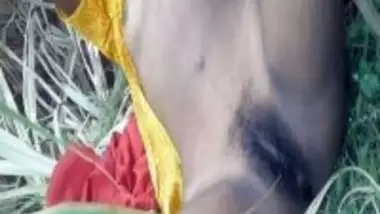 Desi village Hindi sex video taken in outdoor by lover