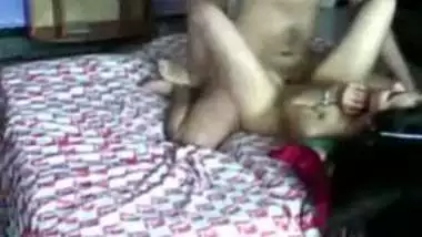 Mumbai Hot Girlfriend Gives Blowjob Before Hardcore Fucking