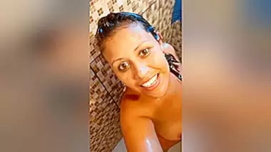 Horny Nri Girl Bathing