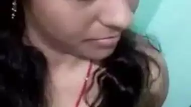 Cute Bhabhi MMS clip trickled online