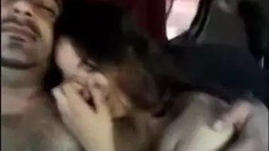 Outdoor incest sex scandal of drunk devar bhabhi in car