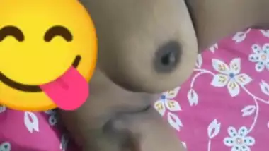 Beautiful bhabhi threesome many clips merged