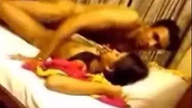 Trickled desi mms Hindi sex movie of cousin sister Monas chudai