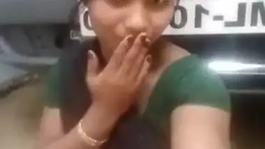 Indian maid making sexy XXX video near boss car