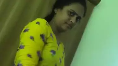 Bhabhi captured by lover