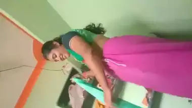 Bhabhi giving handjob to devar