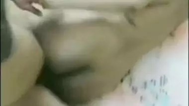 Husband's friend nails Desi Bhabhi who hides face during XXX fucking