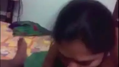 Older Bangla shlong engulfing aunty in excited mood