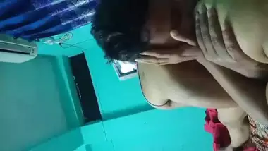 Desi couple fucking, full length clip