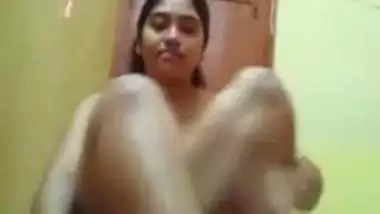 Sexy booby hotty undressed MMS video