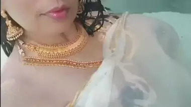 DEsi Awaited Bhabji 3rd Video Sh00t