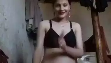 Wonderful Desi girl puts on clothes preparing for XXX adventure