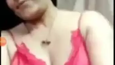 Mature bhabhi show