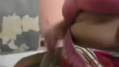 DESI INDIAN MATURE COUPLE HAVING FUN