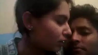 Desi lover first time kiss