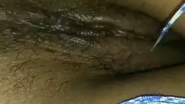 Des sexy bhabi mid night fucking