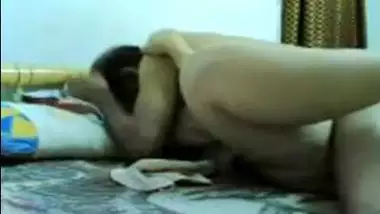 Pakistani sex movie of mature bhabhi with college lover