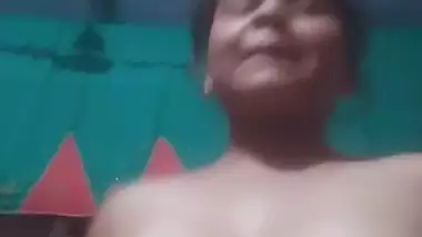 Desi Cute Girl Make nude video for Lover