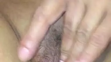 Indian MILF Pussy Fingered