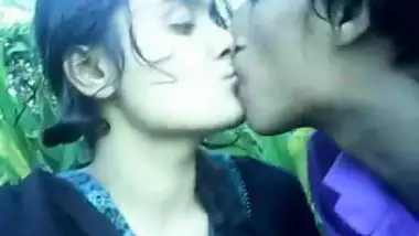 Dhaka College Lover Kissing - Movies. video2porn2